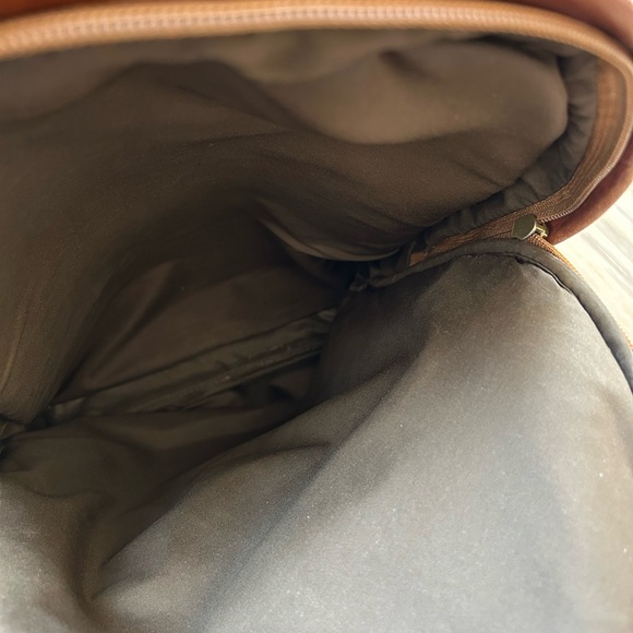 Vintage Distressed Leather Backpack, Fossil - Picture 11 of 13